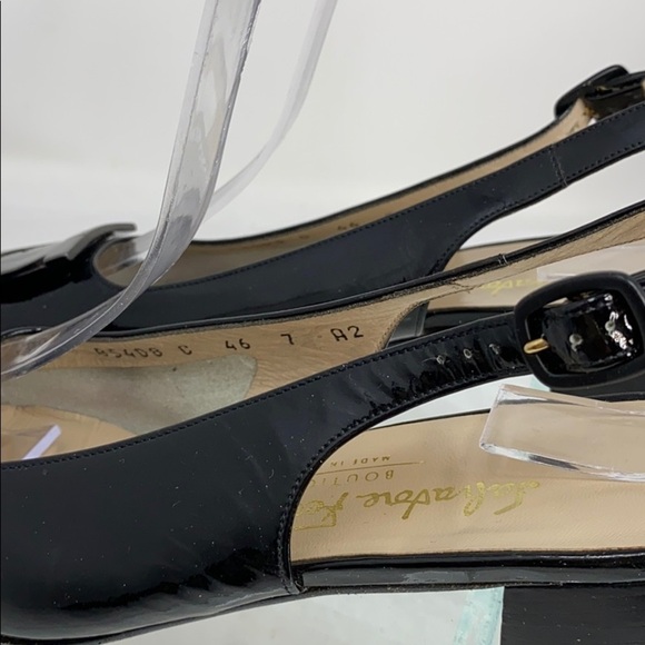 SALVATORE FERRAGAMO 7 A2 Black Patent Low Heels - Picture 13 of 13